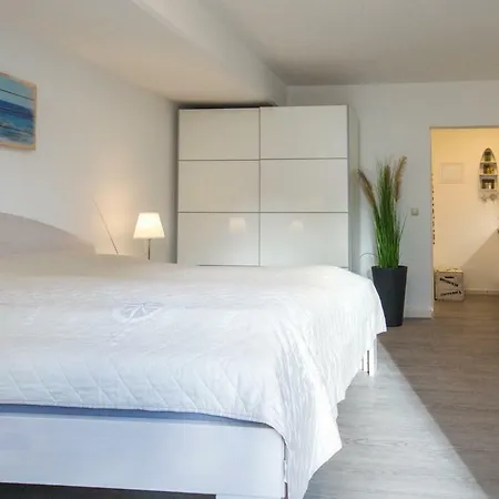 Апартаменти Ferienwohnung Meeresbrise *